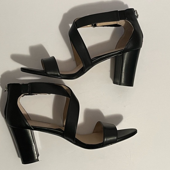 Adrienne Vittadini Black Heels - Picture 15 of 15